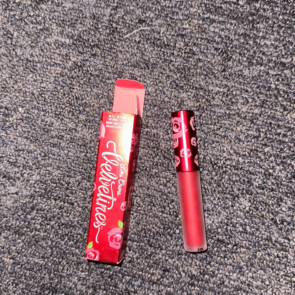 LIME CRIME velvetine: RED VELVET